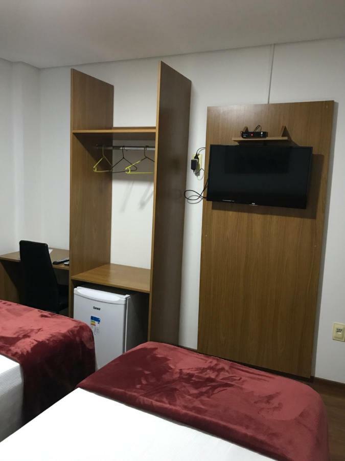 Hotel Joma Paracambi Екстер'єр фото